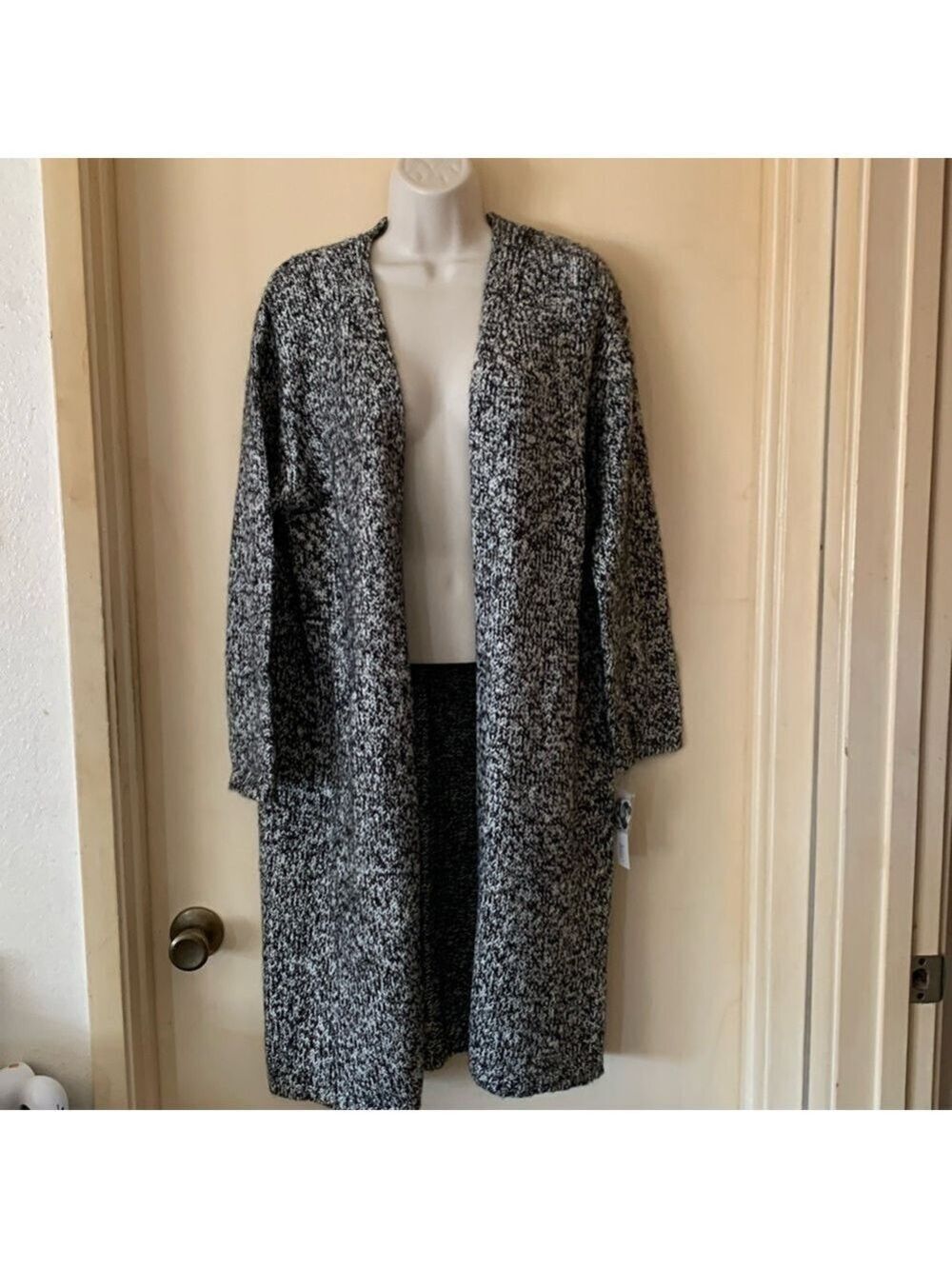 Deane & White wool/mohair black and white sweater duster size M